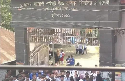 শান্তিপূর্ণ পরিবেশে দোহারে বাংলা প্রথম পত্রের পরীক্ষা সম্পন্ন