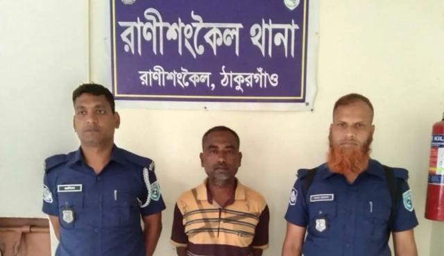 রাণীশংকৈলে ইয়াবাসহ সাবেক কাউন্সিলরের ভাই আটক