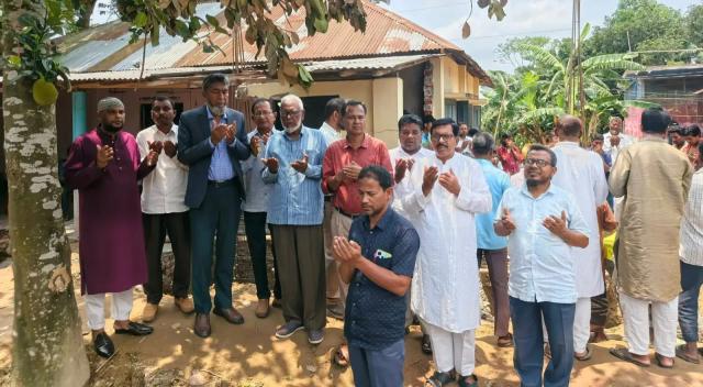 রাণীশংকৈলের ভাটাপাড়ায় জামে মসজিদের ভিত্তিপ্রস্তর স্থাপন