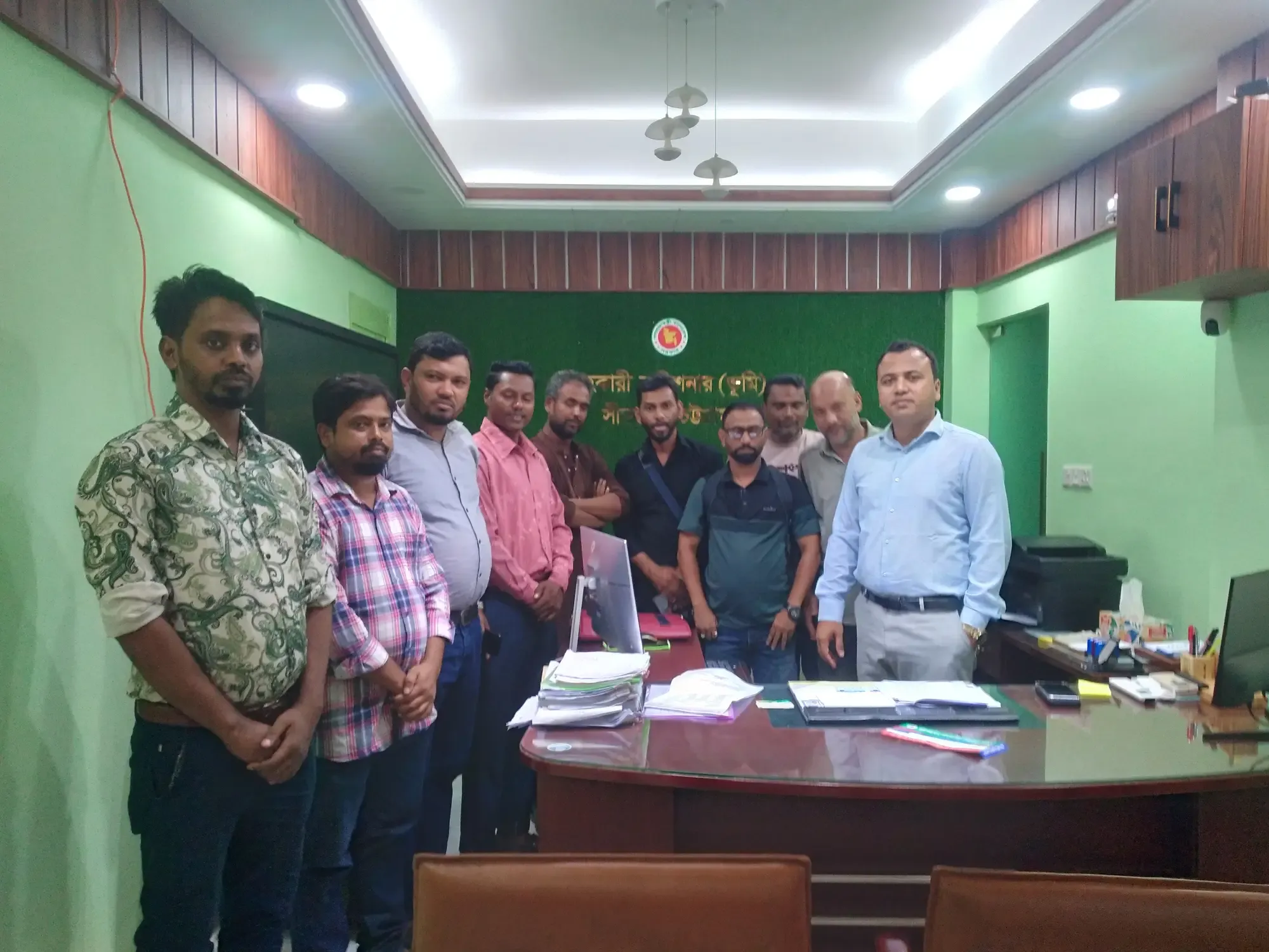 সীতাকুন্ড উপজেলা সহকারী কমিশনার(ভূমি)সাথে বাংলাদেশ সাংবাদিক উন্নয়ন সংস্থার সৌজন্যে সাক্ষাৎ