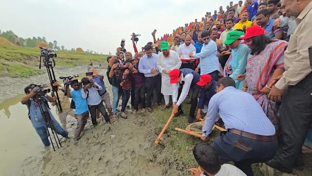 খালে মাছ, পাড়ে গাছ — মন্ত্রী আসাদুল হাবিব দুলু