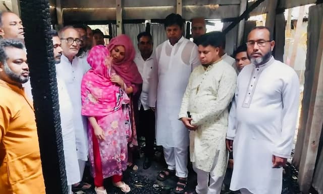 বিপদে প্রবাসীর পাশে এমপি: নগদ সহায়তা ও সহমর্মিতার হাত