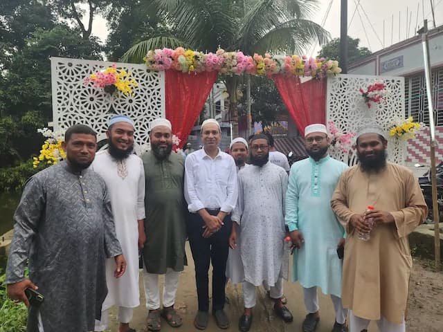 সামাজিক অনুষ্ঠানে জাতীয়তাবাদী ওলামা দলের নেতৃবৃন্দের সৌজন্য উপস্থিতি