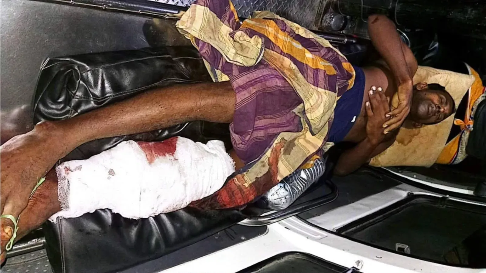 দৌলতপুরে ভাইয়ের মৃত্যু ঘিরে রহস্য, আঘাতের অভিযোগ অস্বীকার মায়ের
