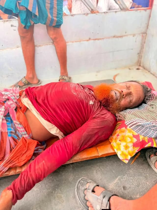শিশুদের খেলা নিয়ে বিরোধ: বিজয়নগরে হামলায় প্রবীণ নিহত, আহত ১৫