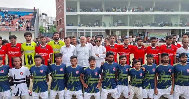 কুষ্টিয়া জেলা পরিষদ গোল্ডকাপ,দৌলতপুরকে হারিয়ে ফাইনালে কুষ্টিয়া পৌরসভা।