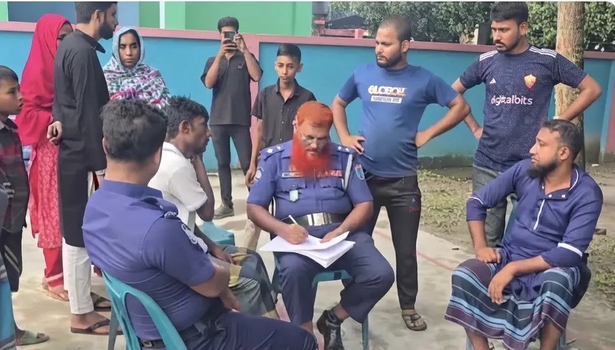 তেঘরিয়া মাঠে বজ্রপাতের তাণ্ডব: প্রাণ গেল এক কৃষকের, হাসপাতালে চিকিৎসাধীন দুজন।