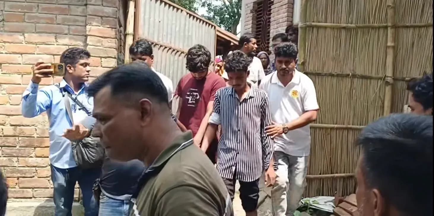 দুর্ঘটনায় বৃদ্ধের মৃত্যু এলাকায় উত্তেজনা,অতিরিক্ত পুলিশ মোতায়েন, আটক তিন।